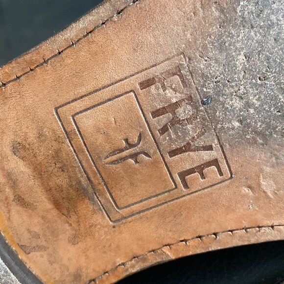 Frye Paige Tall Riding Boots 8 - Picture 14 of 14